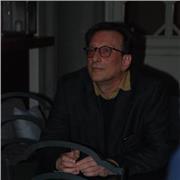 Insegnante di diritto, avvocato cassazionista, mediatore civile e penale presso OCF, il più prestigioso Organismo della Toscana